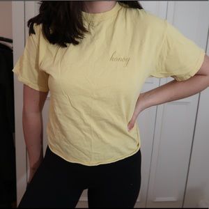 Brandy melville yellow « honey » tee